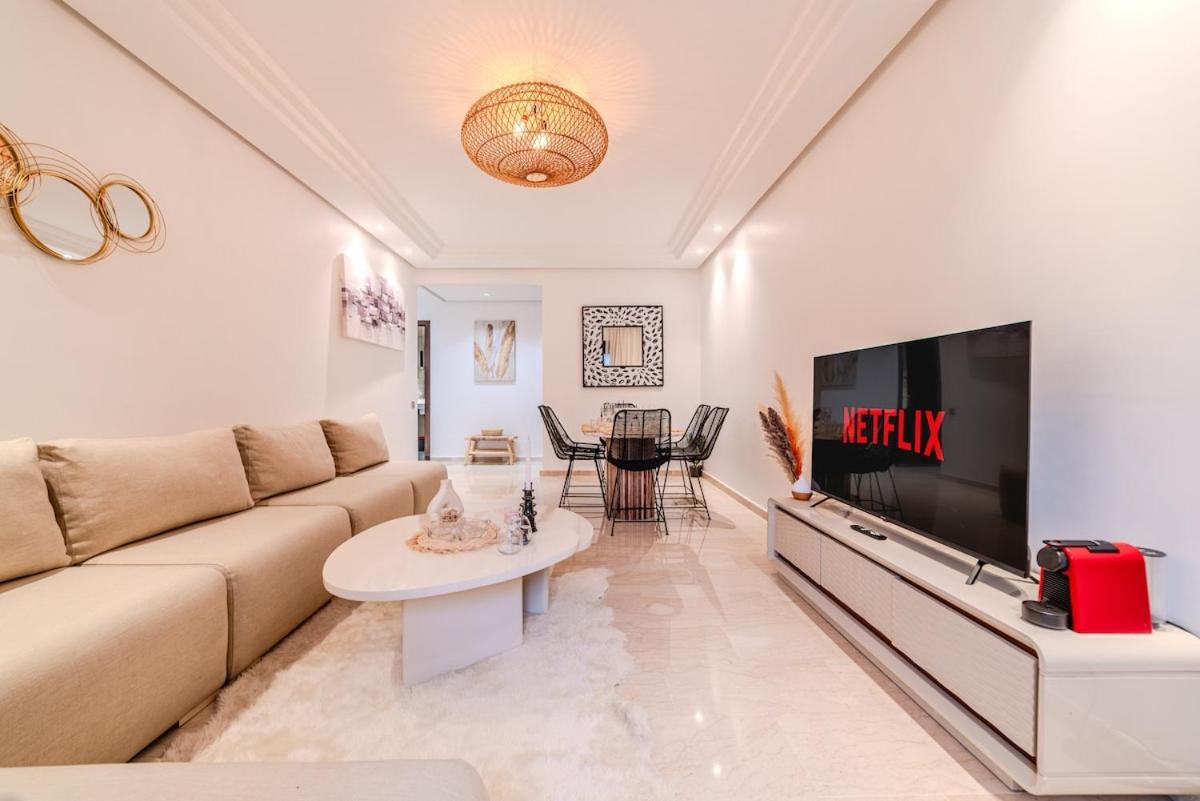 New Luxury Downtown Apart Marrakech 3BR Terraces
