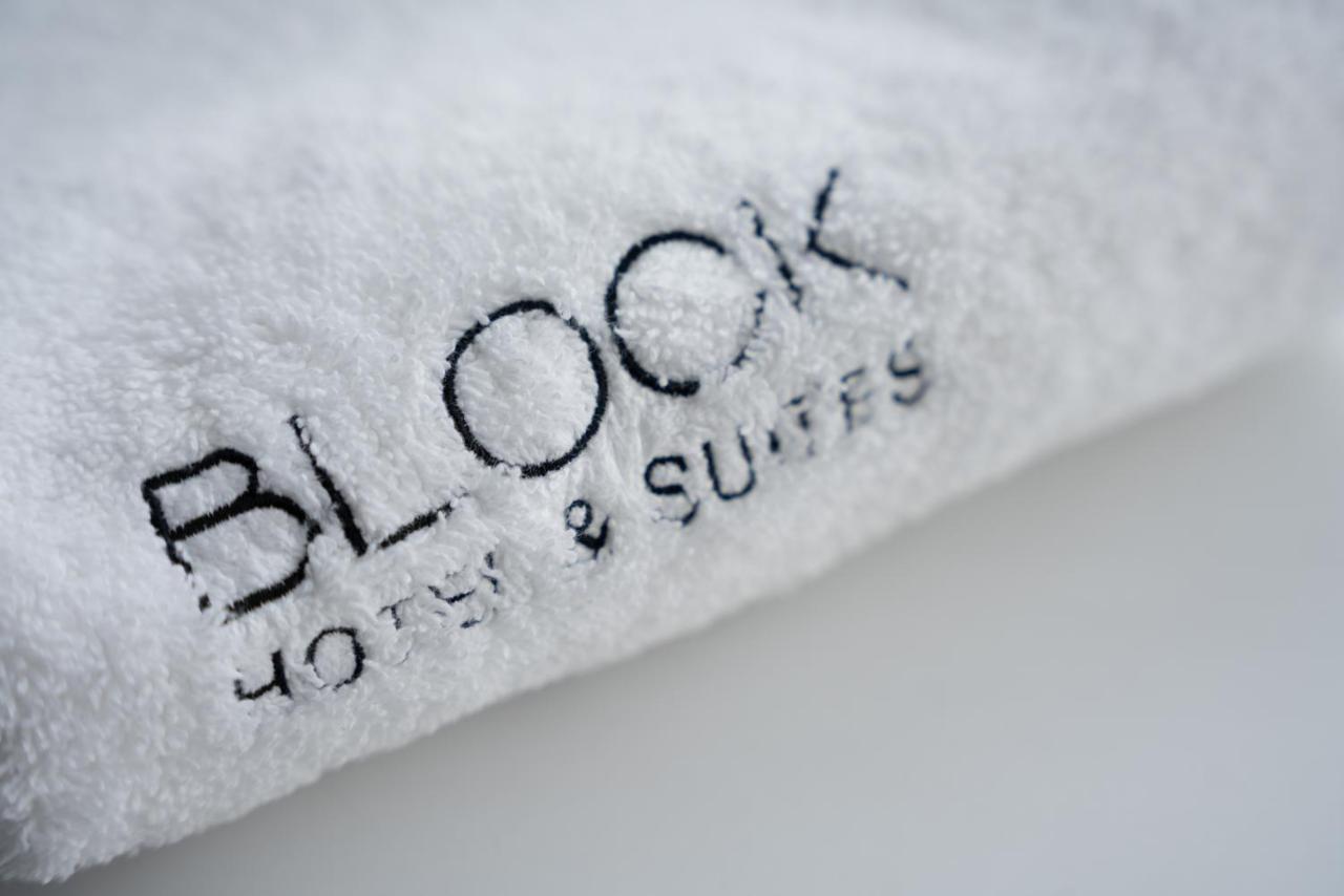 Hotel Block Suites - 3