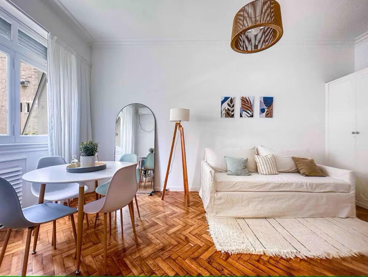 Luminoso Depto en Recoleta - Ubicacion Perfecta!