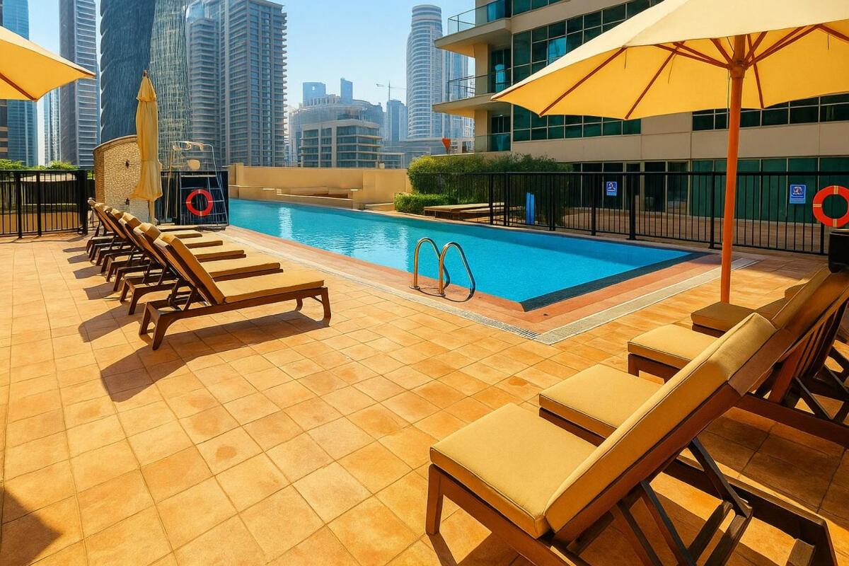 Luxury Marina View 2BR Apartment for 6 - 4