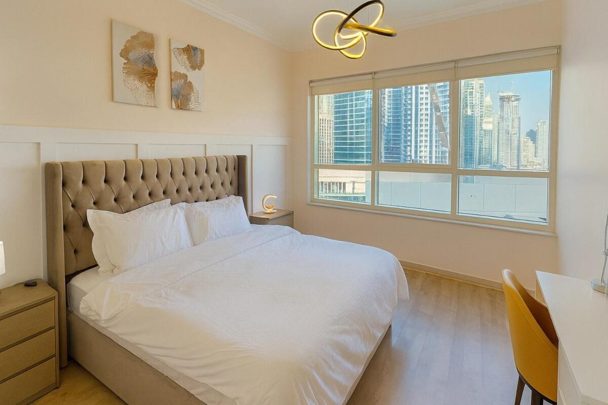 Luxury Marina View 2BR Apartment for 6 - 2