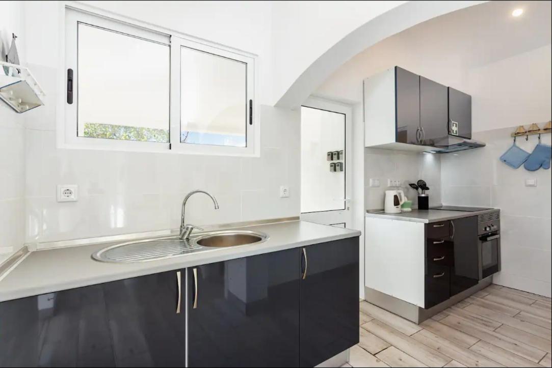 Blife Lucelya private rooms at Faro beach - 2