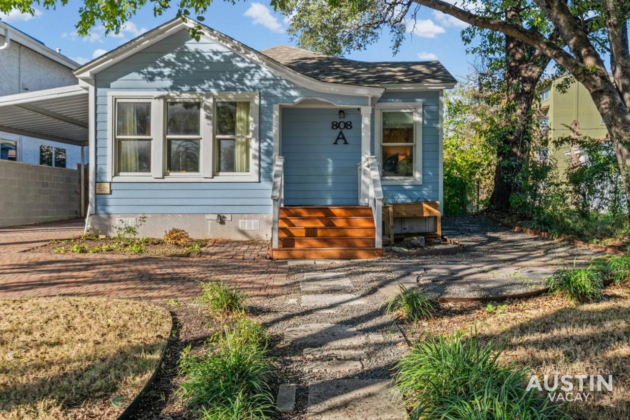 Patio 4BR 3.5BA, Pet-Friendly East Austin Near I-35 and Rainey By Austin Vacay - 5