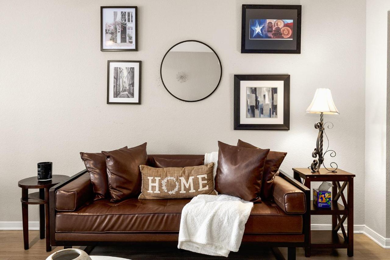 ATX Retreat Close to UT, DT & Lady Bird Lake