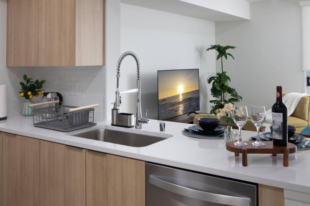 High-End 1BR Oasis | Walk to Ocean & 3rd Street - 3