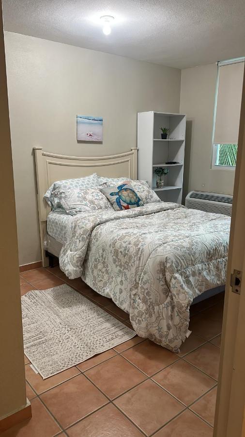 Beach and pool access apartment - 2