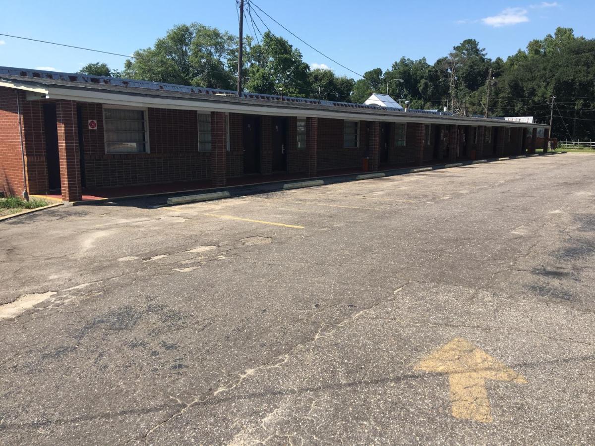 Value Inn Motel Sandusky — photo 16