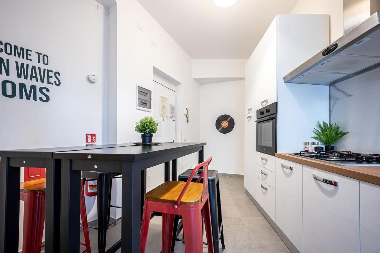 Roman Waves Room - 2 MIN Metro Marconi - 15 MIN Colosseo - A-C & WIFI