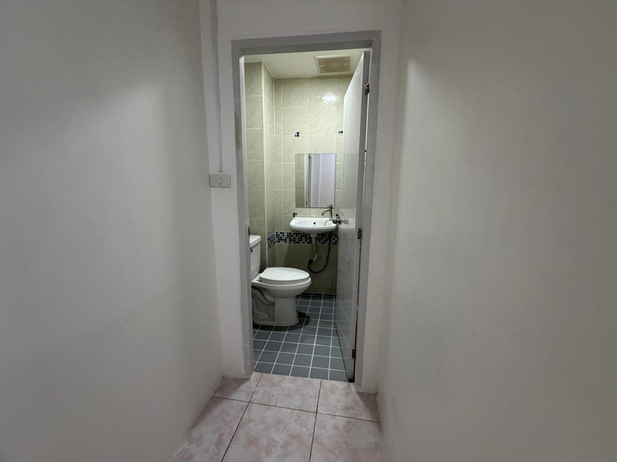 Best Inn Hostel Patong - 3