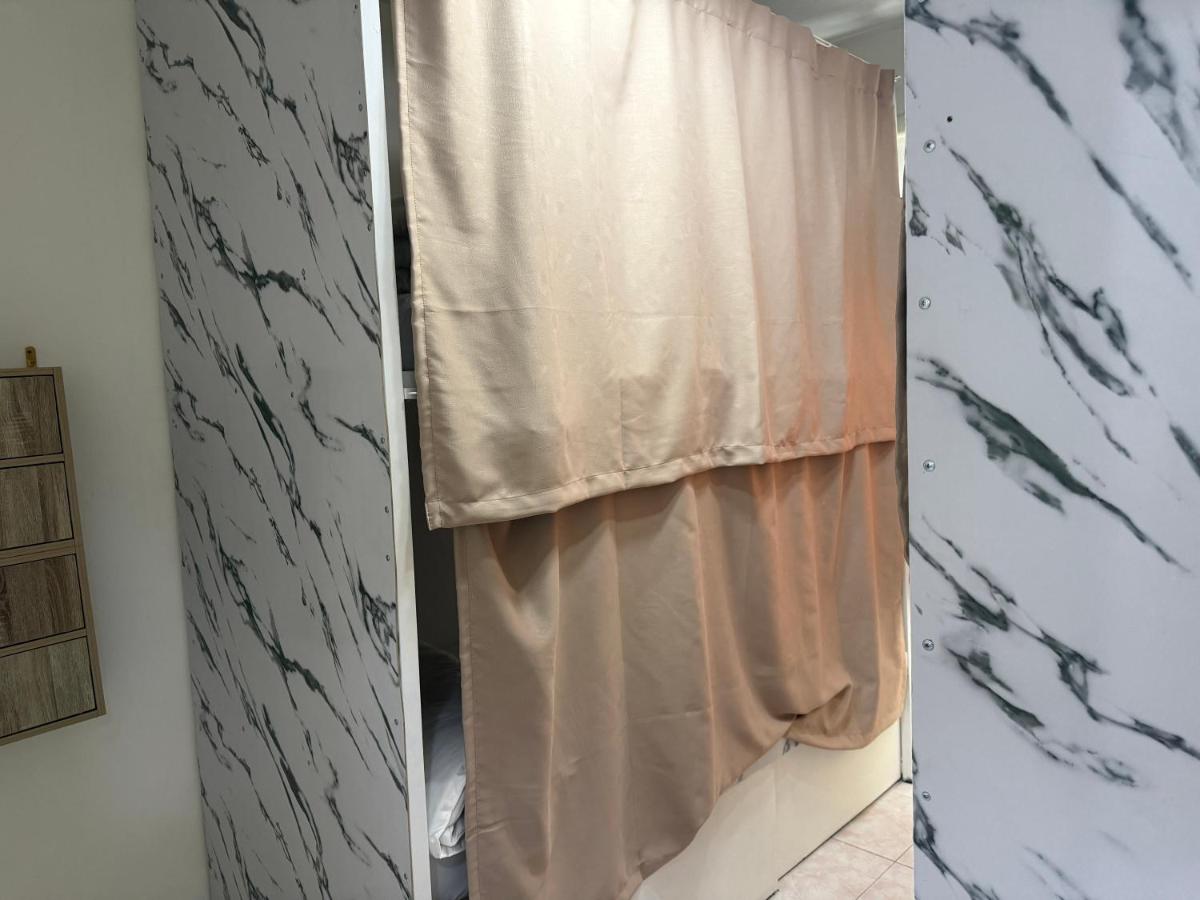 Best Inn Hostel Patong - 4