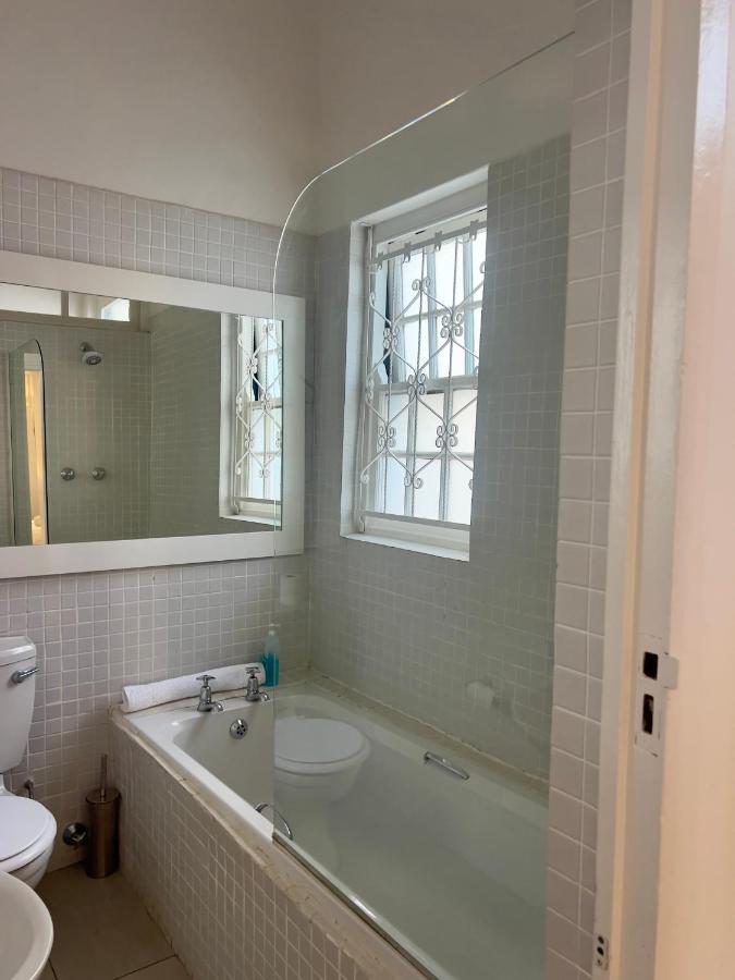 Nomad Small Hotel - 4