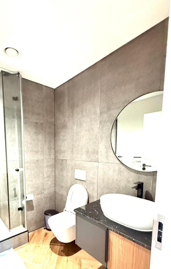 Trendy Studio Apartment in On Park - 3