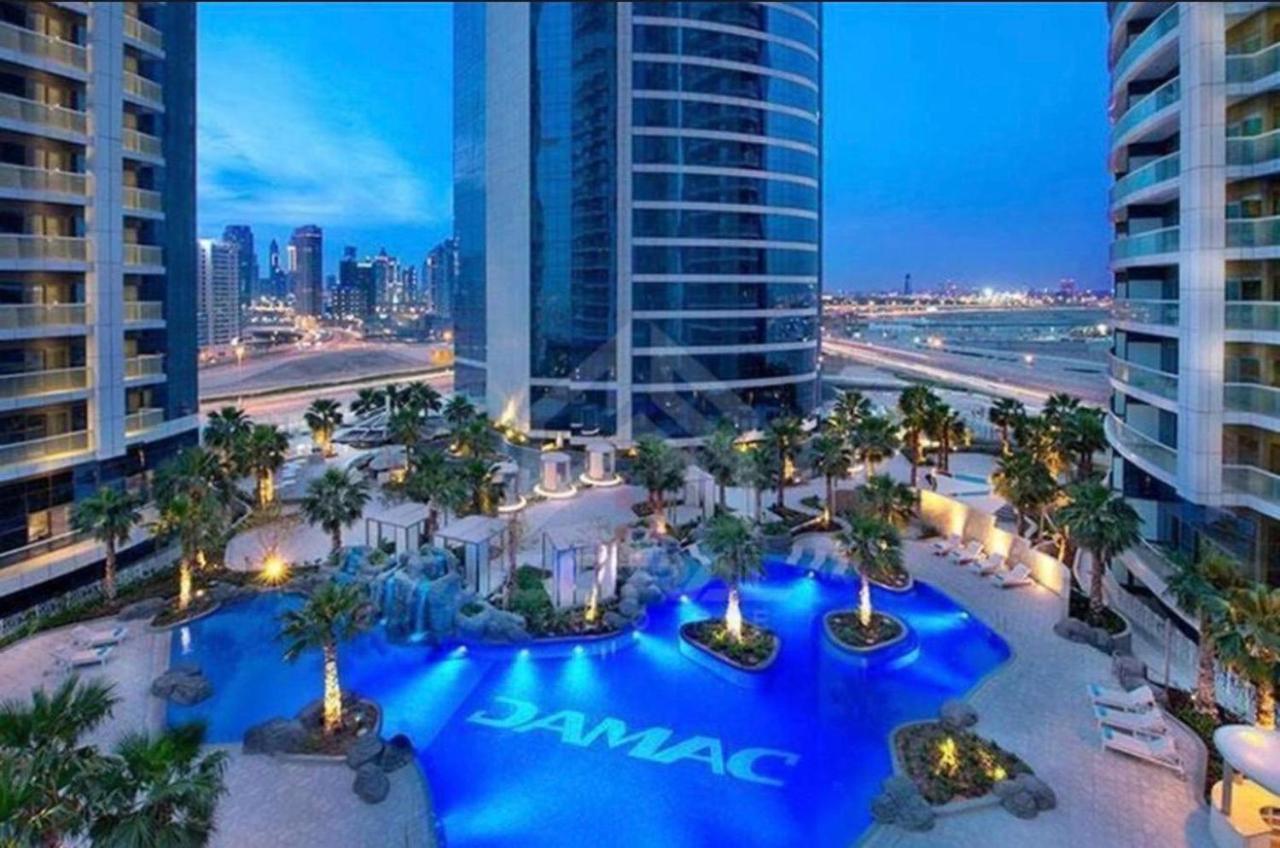 DAMAC Paramount Towers 2BHK by WS Holiday Homes - 4