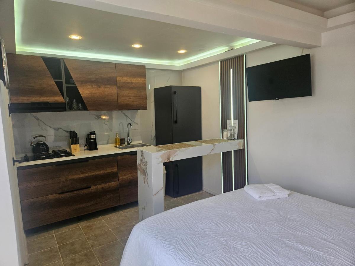 Jazmin's Apartment - 2