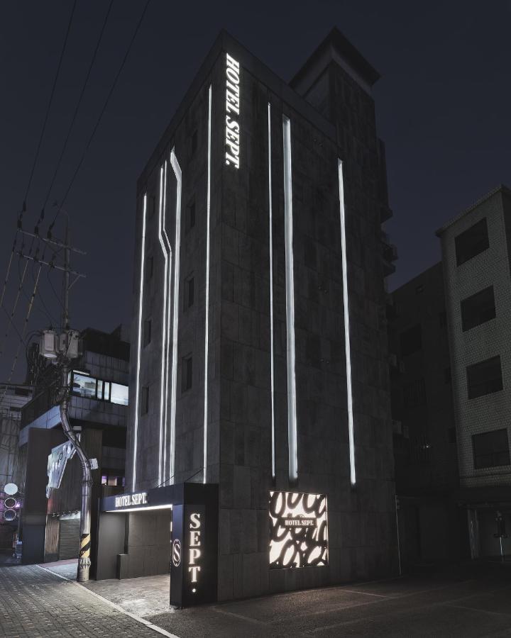 Guwol Hotel Jongno Ikseon - 5