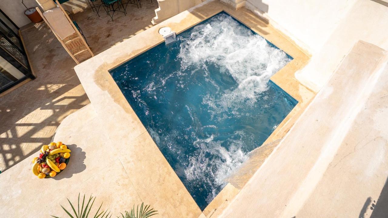 Riad Le Soleil Rouge - 4