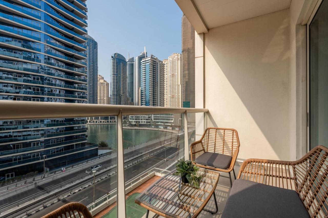 Gala Guests - Marina Views Bright Balcony Collection - 3