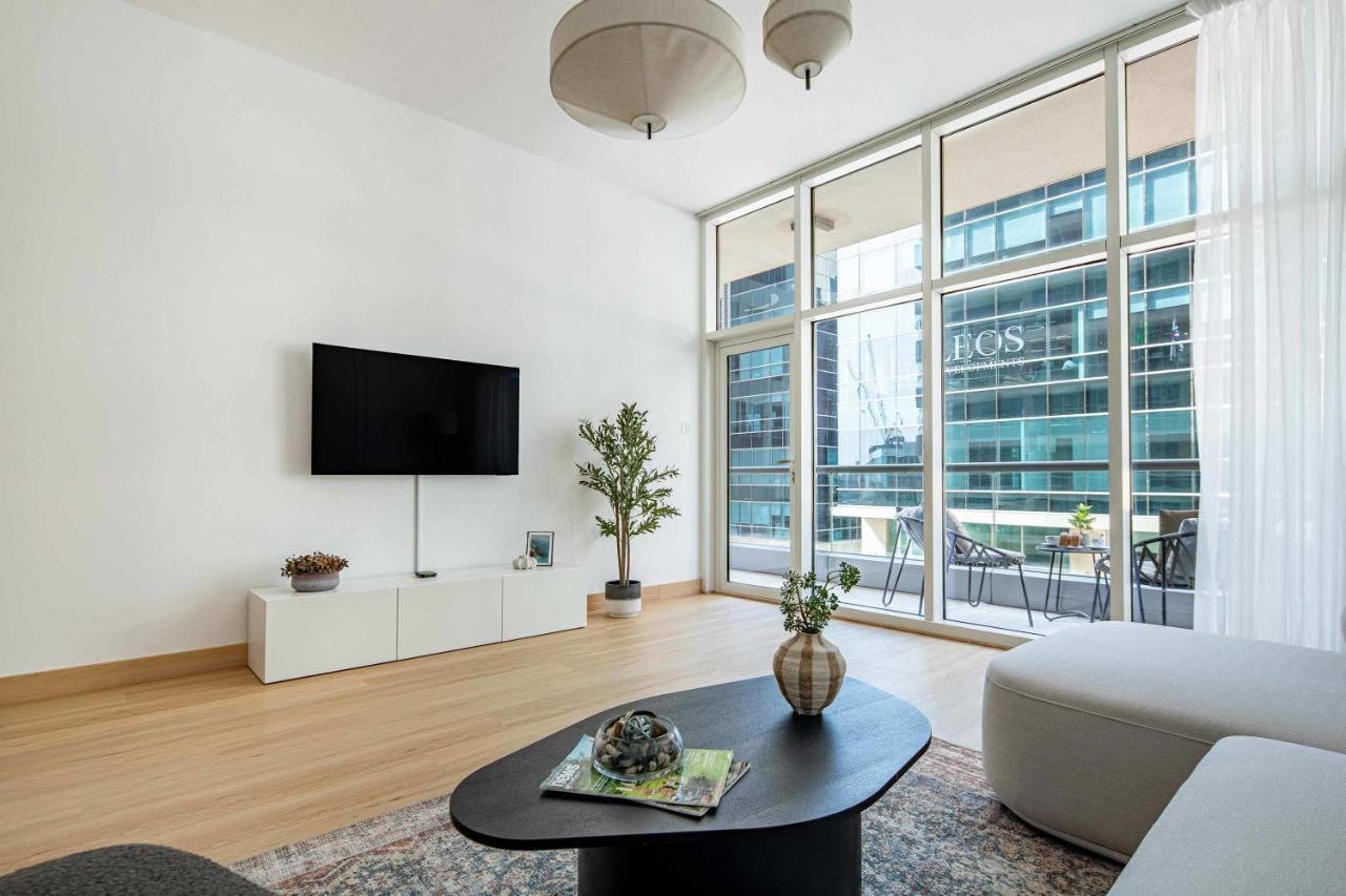 Frank Porter - Bay Square - 3