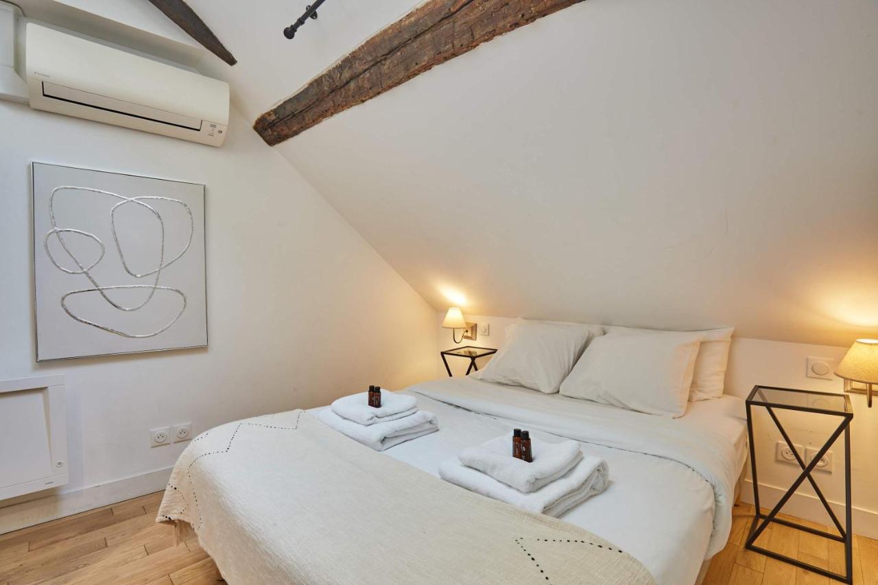 Charming apartment Center of Paris with terrace - 3