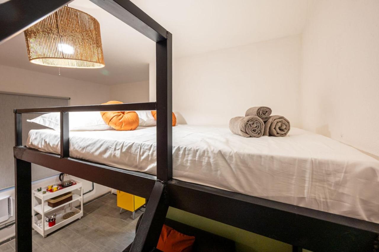 Apt for couple near Leme & Copacabana Beach - 2