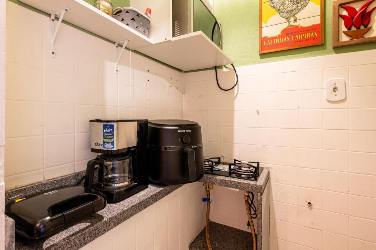 Apt for couple near Leme & Copacabana Beach - 4