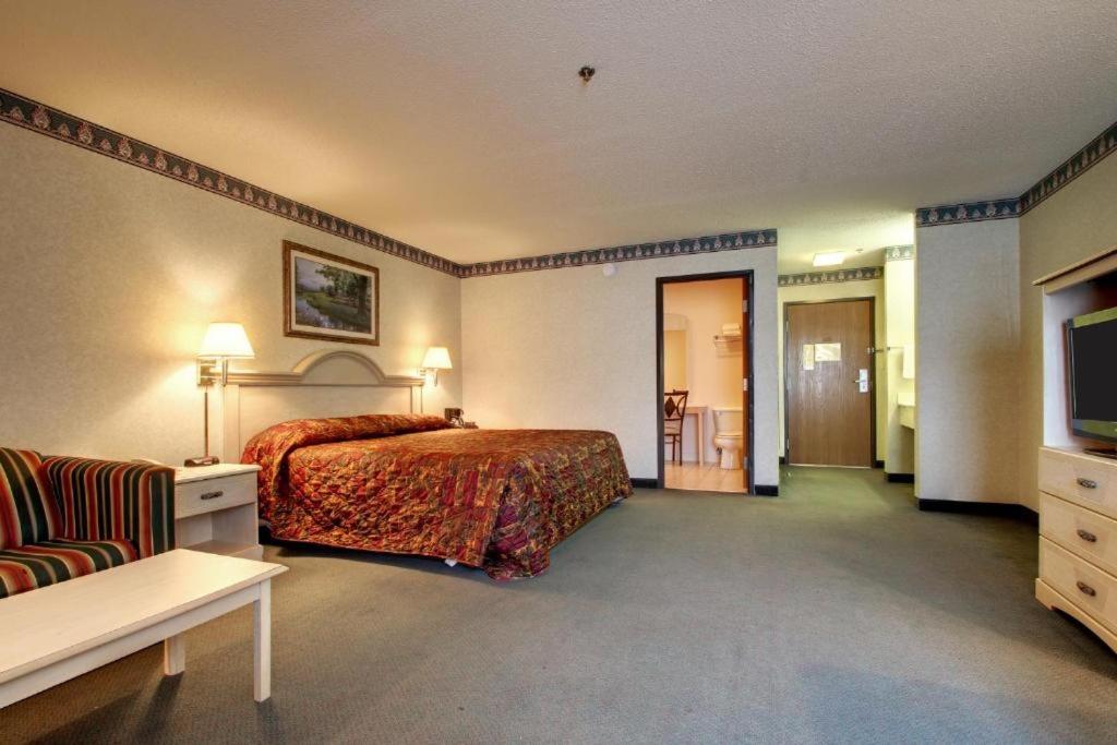 Key West Inn - Baxley — photo 6