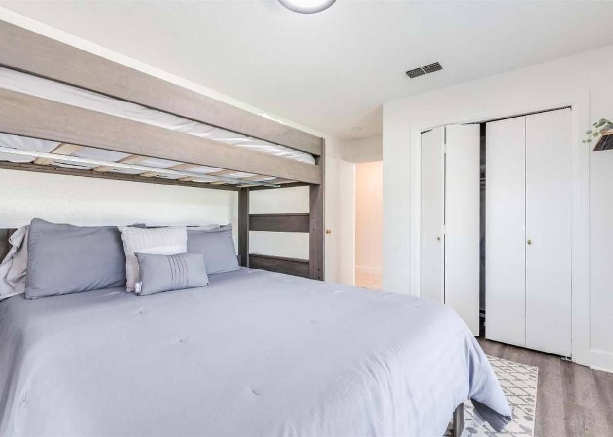 Hill Country Escape — Pool, Hot Tub & Lake Access - 5