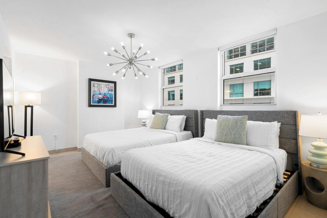 Stylish Condo with Panoramic Ocean Views - 3