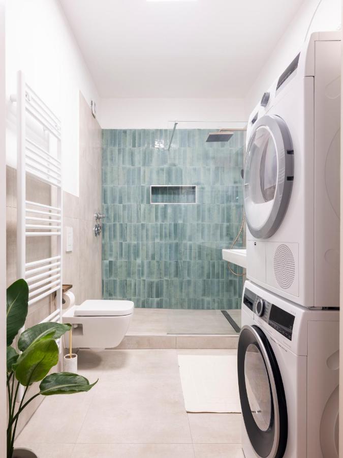 KuDAMM Charming Old Home,4-9 ppl,Family Friendly,Wifi,Savignyplatz - 3