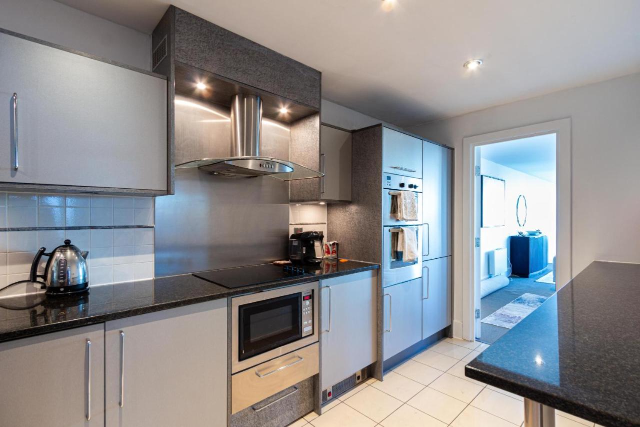 Fabulous 3 bed apartment in Vauxhall - 4