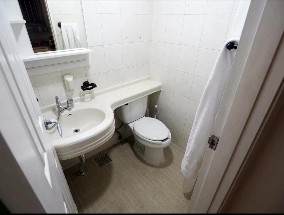 welive Cozy and Comfortable behind Hongdae Street - 3