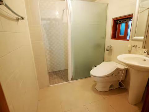 Spacious! 2BR 2BA at Hongdae - 3