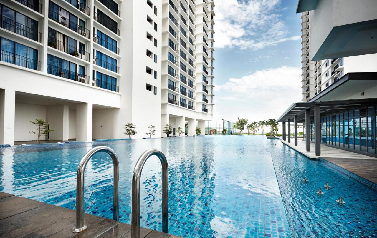 Apartment Trefoil Setia City Meru Malaysia Booking Com