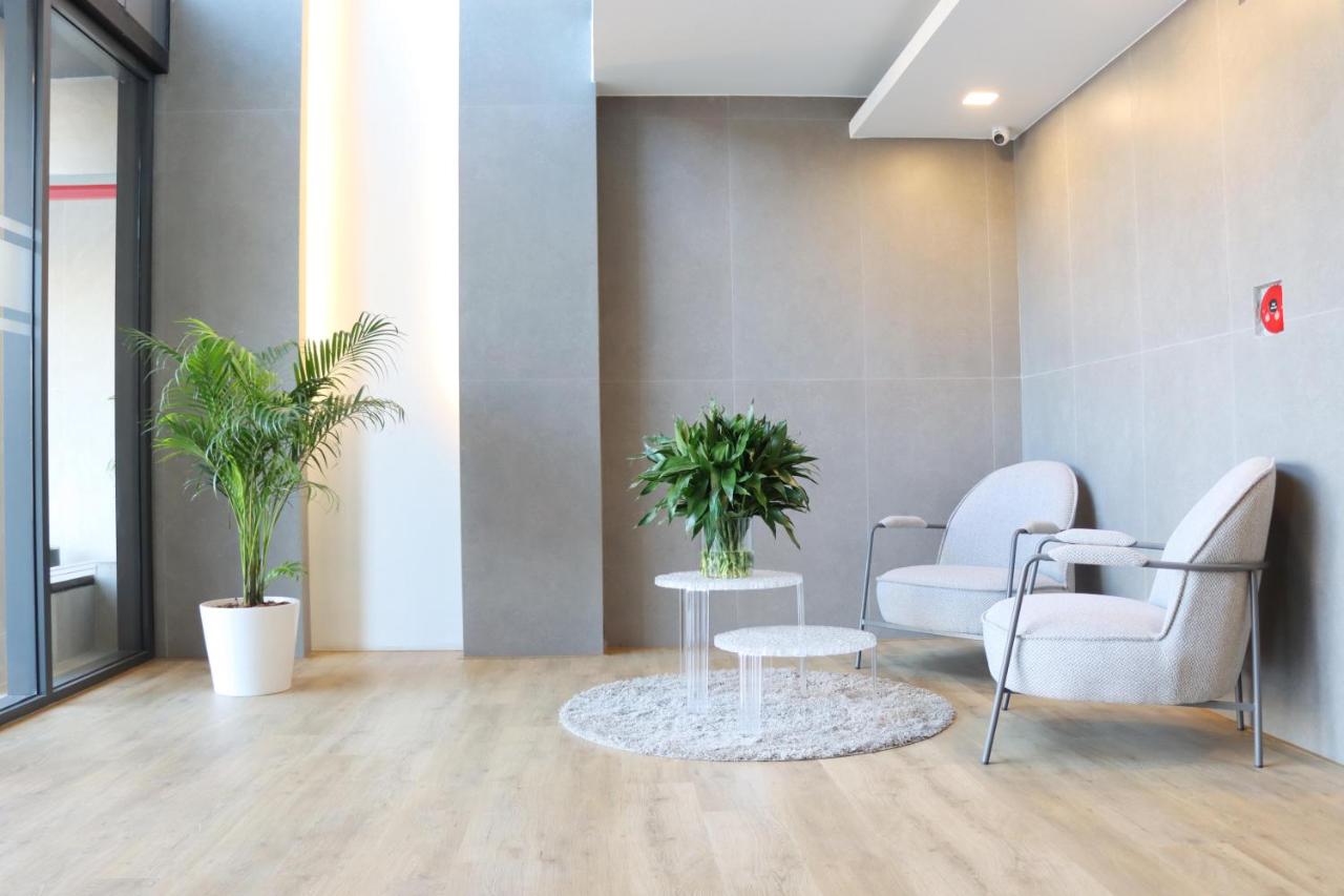 UTD8 Hotel and Residence - 4