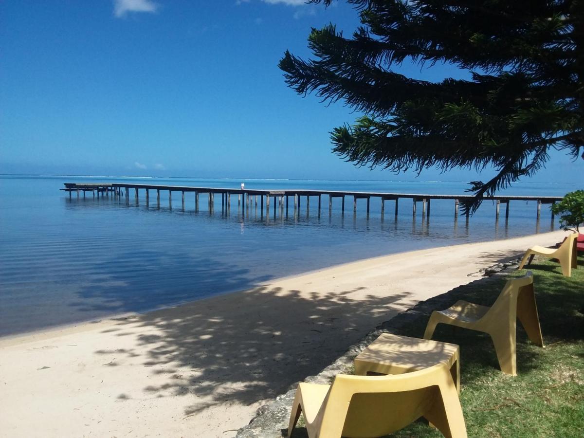 Beach: Linareva Moorea Beach Resort