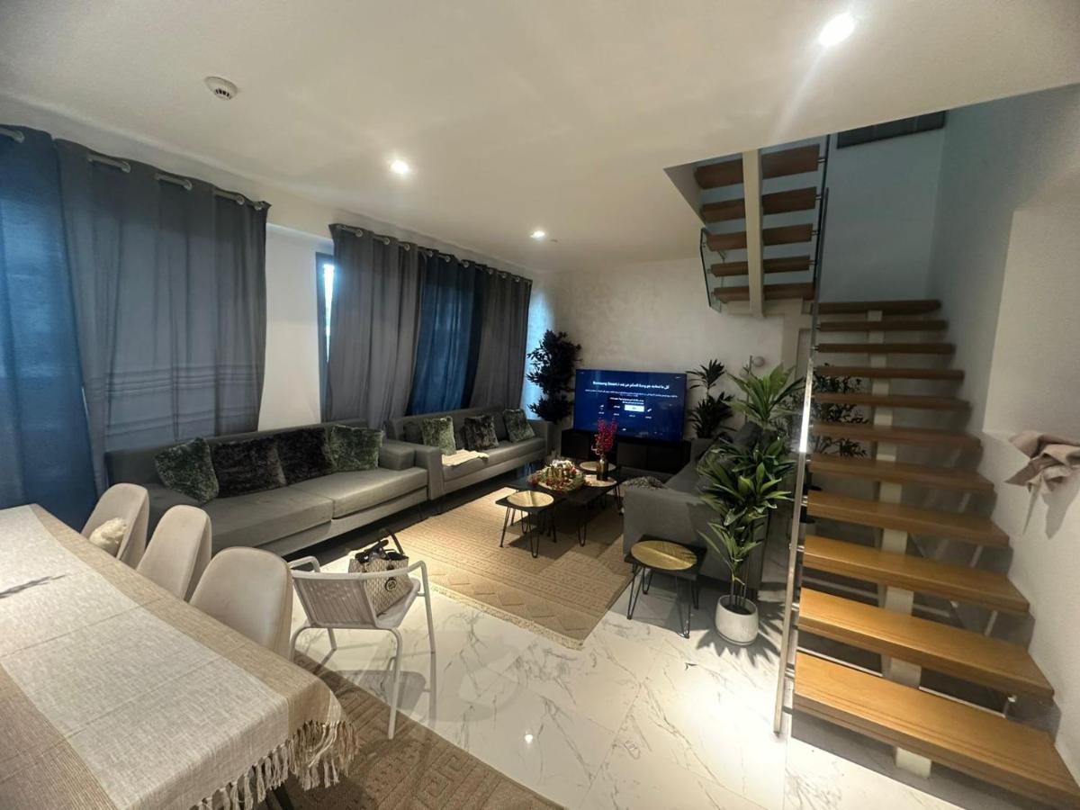 Luxury View Apartment Near Yas Island And Abu Dhabi airport DABAS 5 - 3