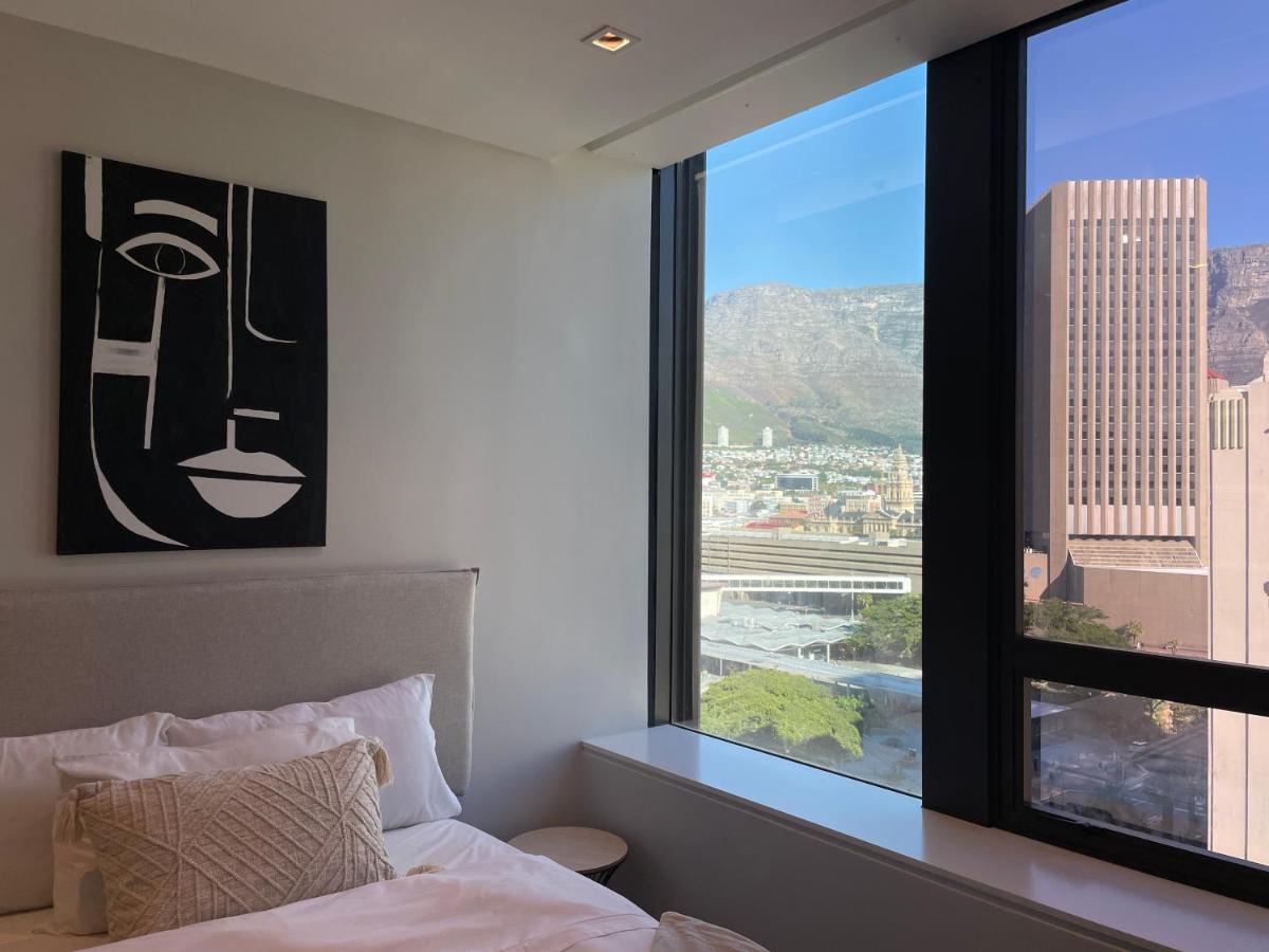 Elegant Stay Apartments - 2