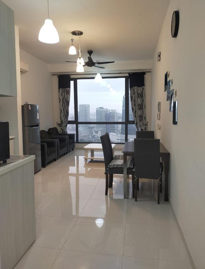 SKS Pavilion Residences - One Bedroom Suite with Living & Kitchen - Singapore River View - 5