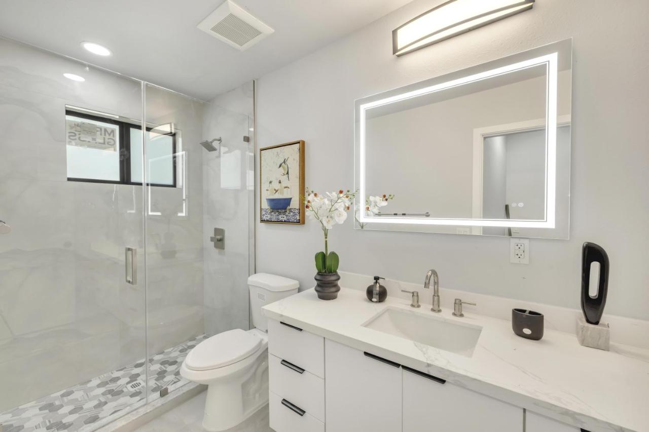 NEW house in Miami Casa Calle 19 - 3