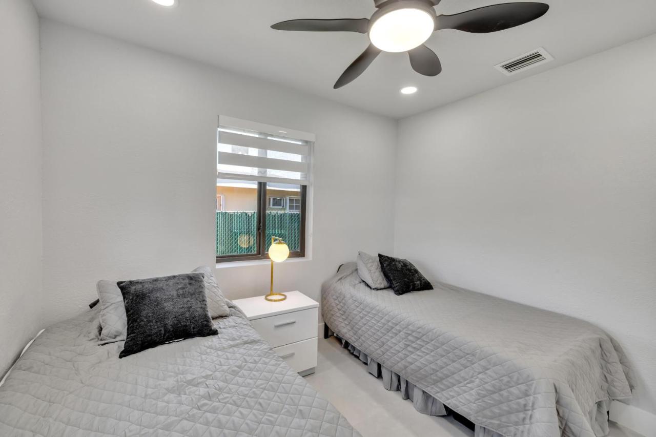 NEW house in Miami Casa Calle 19 - 2