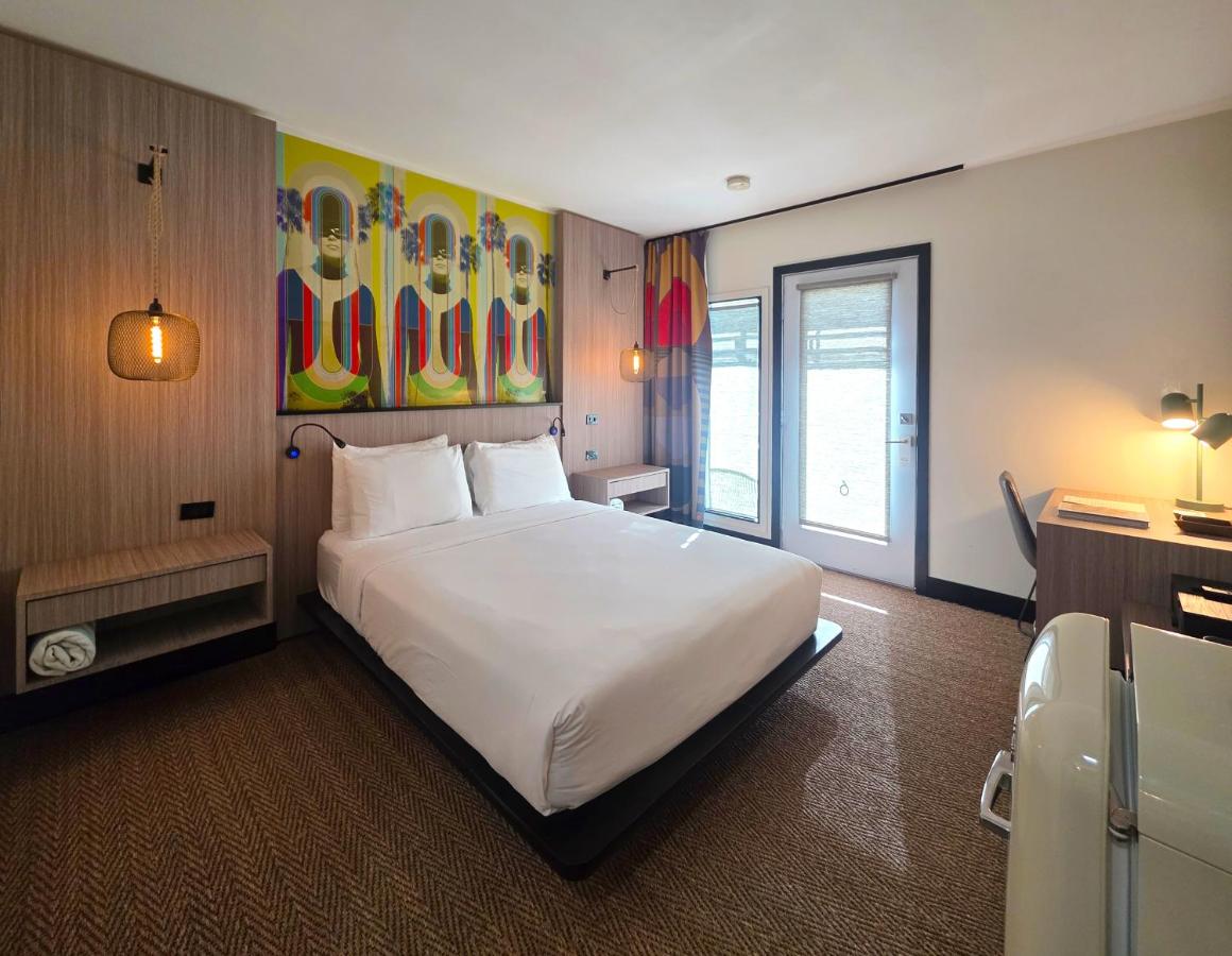 Mahala - 21 and Over - A Town & Desert Boutique Hotel — photo 10
