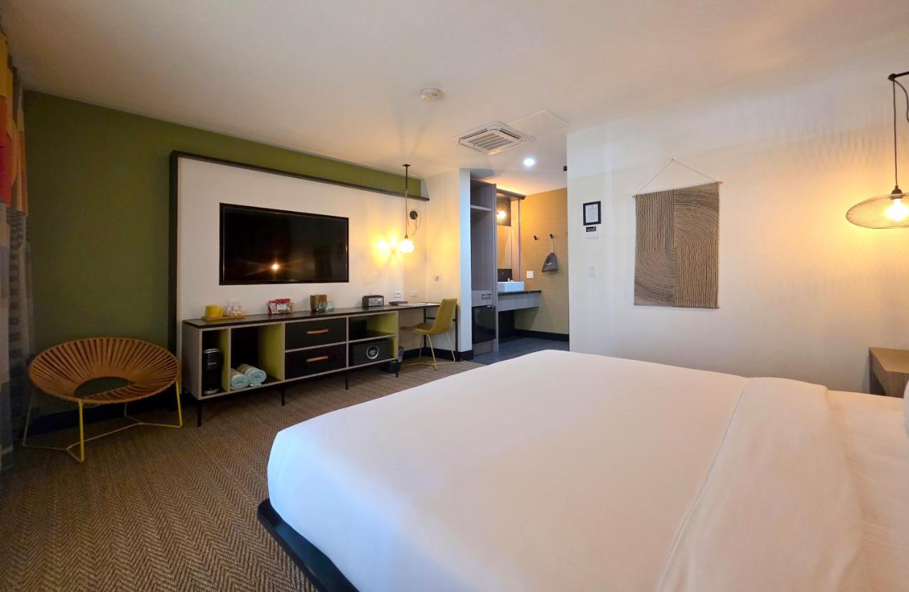 Mahala - 21 and Over - A Town & Desert Boutique Hotel — photo 19