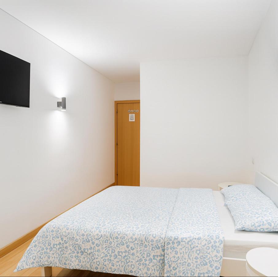 Airport lisbon metro olaias 888 - 5