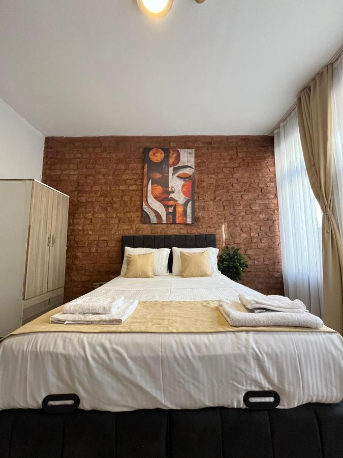 Taksim Dolunay Suites