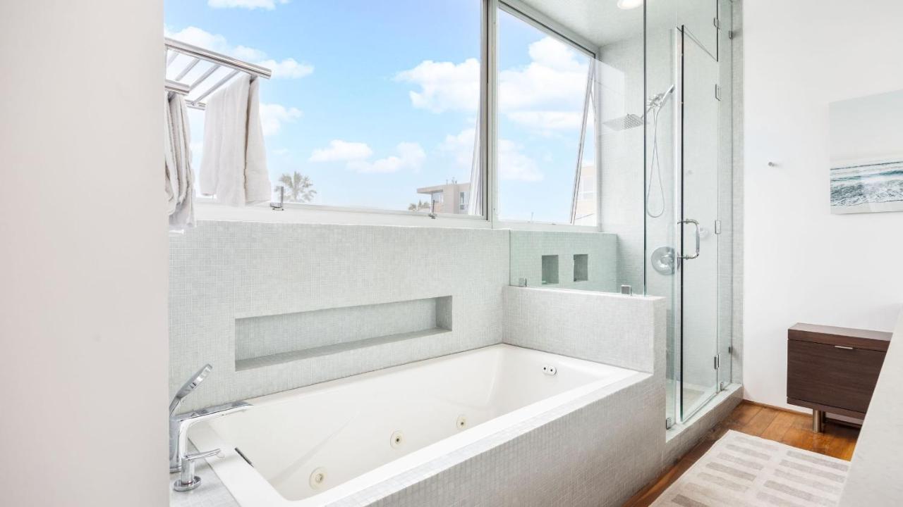 Venice View by AvantStay Walk to Venice Beach Rooftop Ice Bath Luxe Design - 3