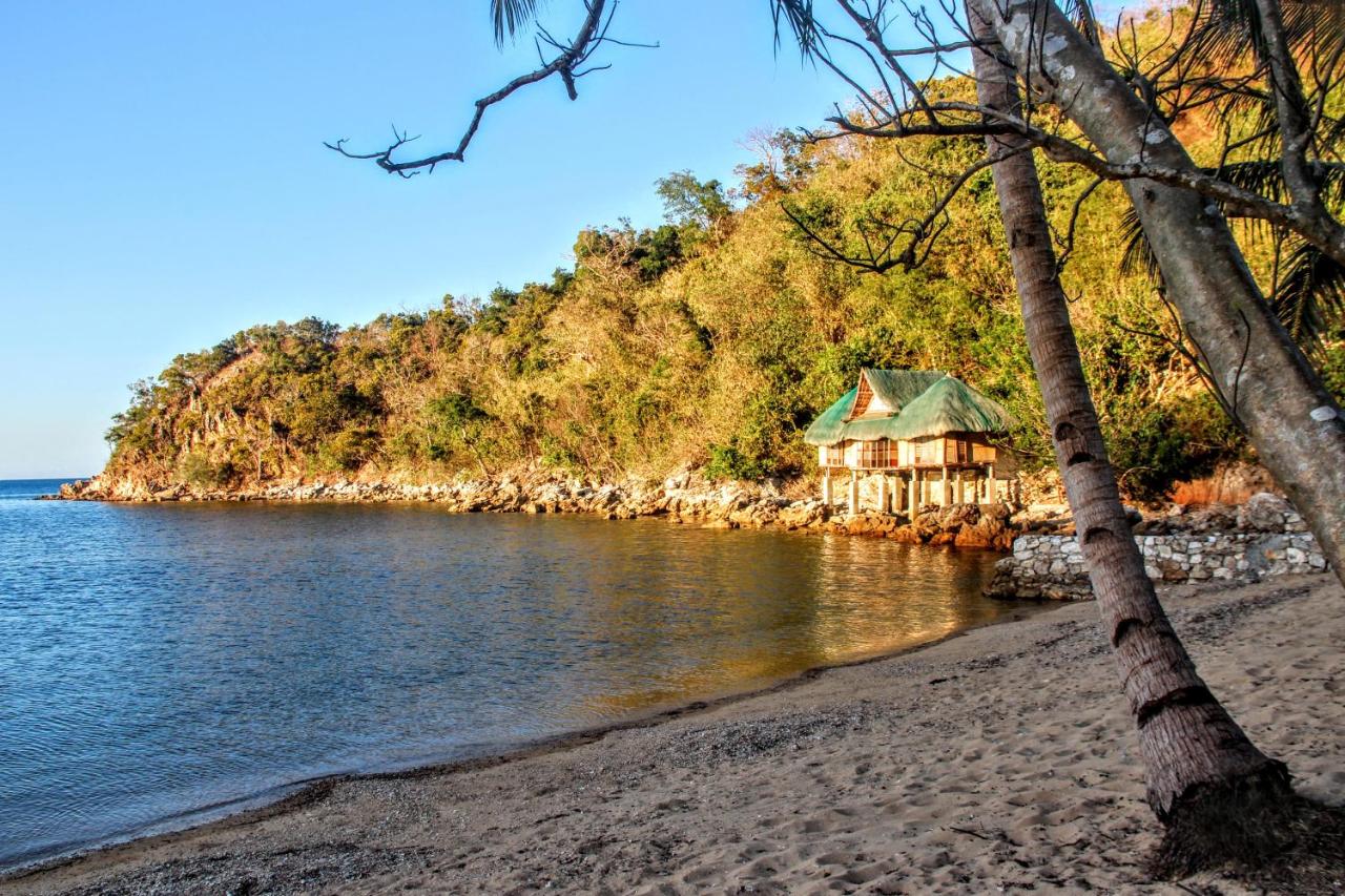Beach: Palawan SandCastles
