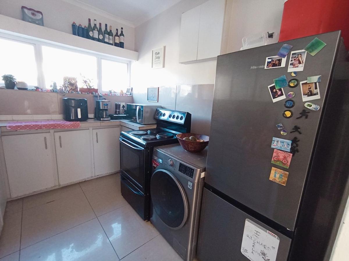 Jetliner Camps Bay Postcard Panorama Views - 5