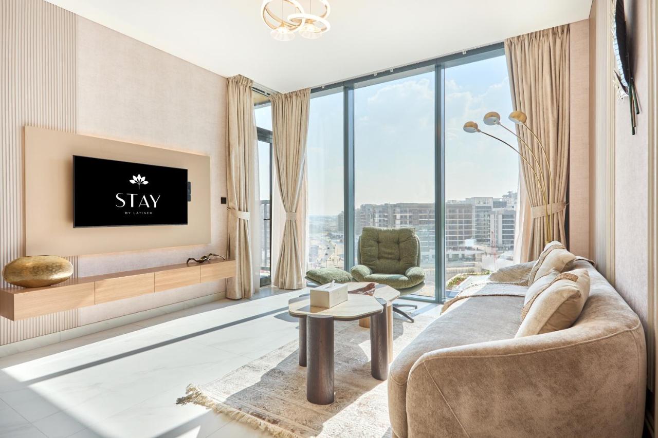 STAY BY LATINEM Luxury 3BR Holiday Home CA 0702 Near Burj Khalifa