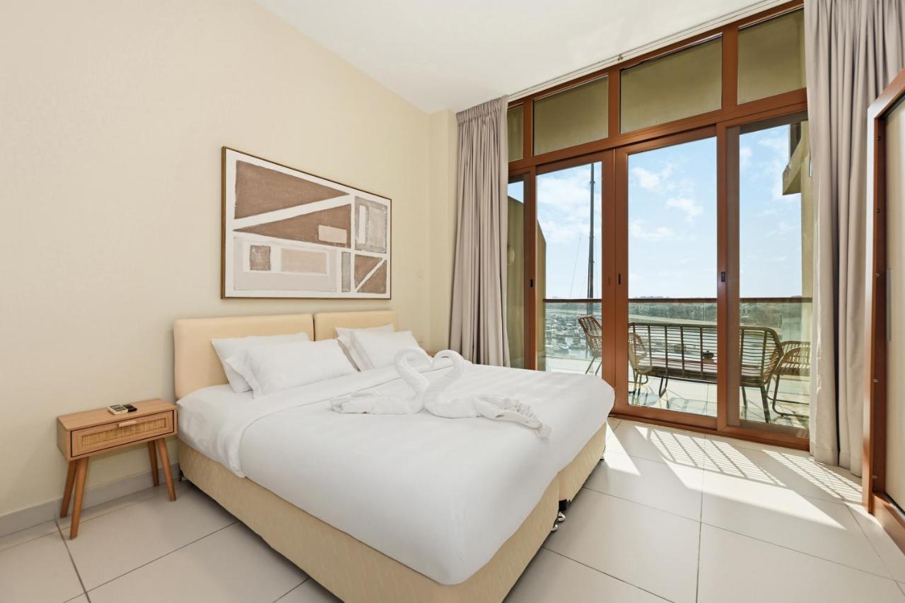 Amazing Views of Palm & Dubai Eye Stylish Studio - 2