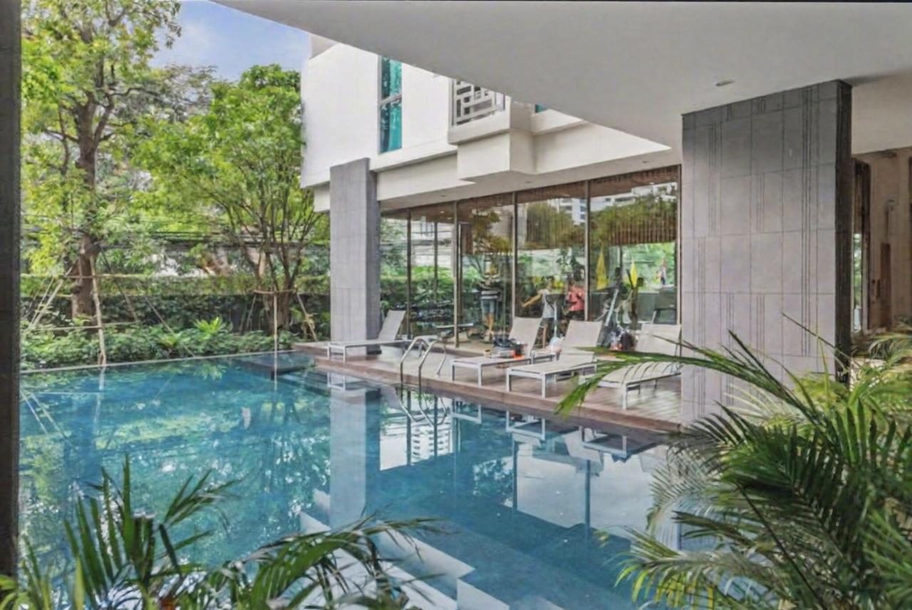 S39- 1 Bedroom Downtown Apt with Balcony and Pool - 4